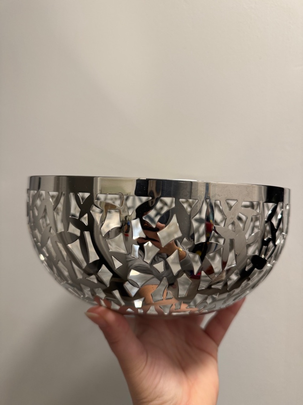 Alessi Stainless Steel Decorative Metal Bowl - Home Art ALESSI Cactus Fruit Bowl - Picture 7 of 8